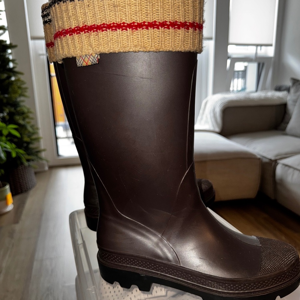 Women’s Burberry Rain boots
